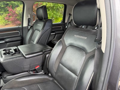 2022 RAM 1500 Laramie Crew Cab 4x4 5'7" Box