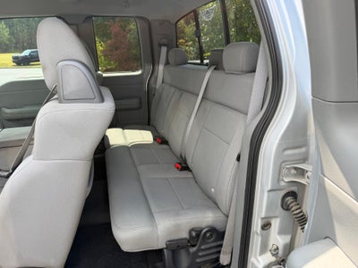 2005 Ford F-150 STX
