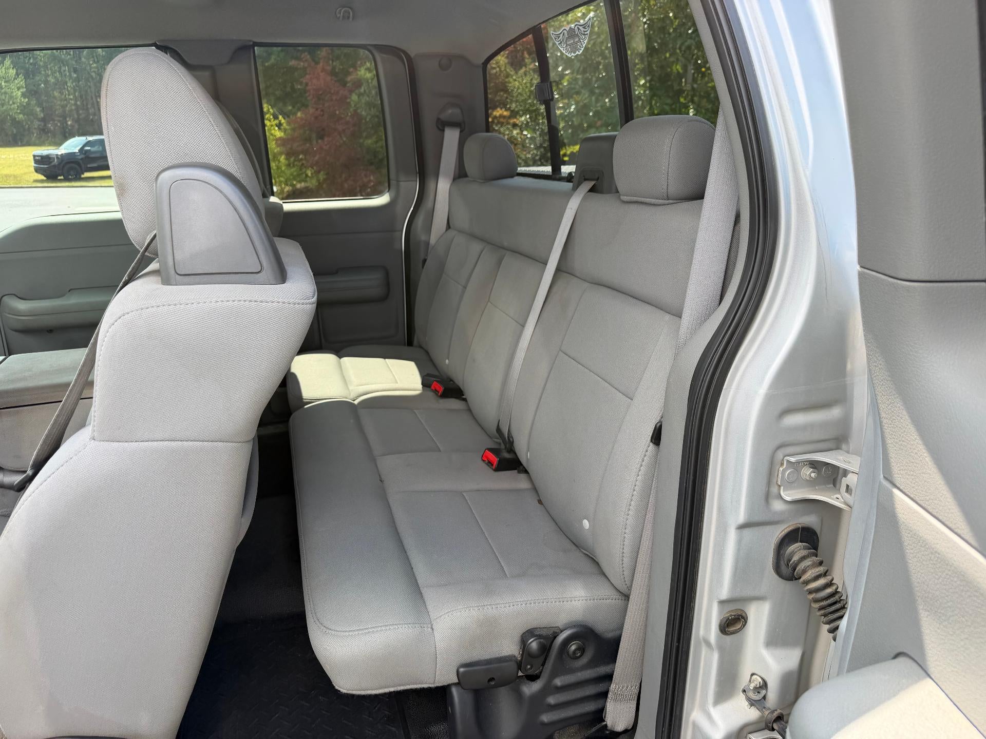 2005 Ford F-150 STX