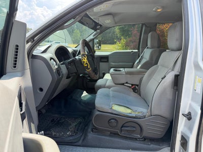 2005 Ford F-150 STX