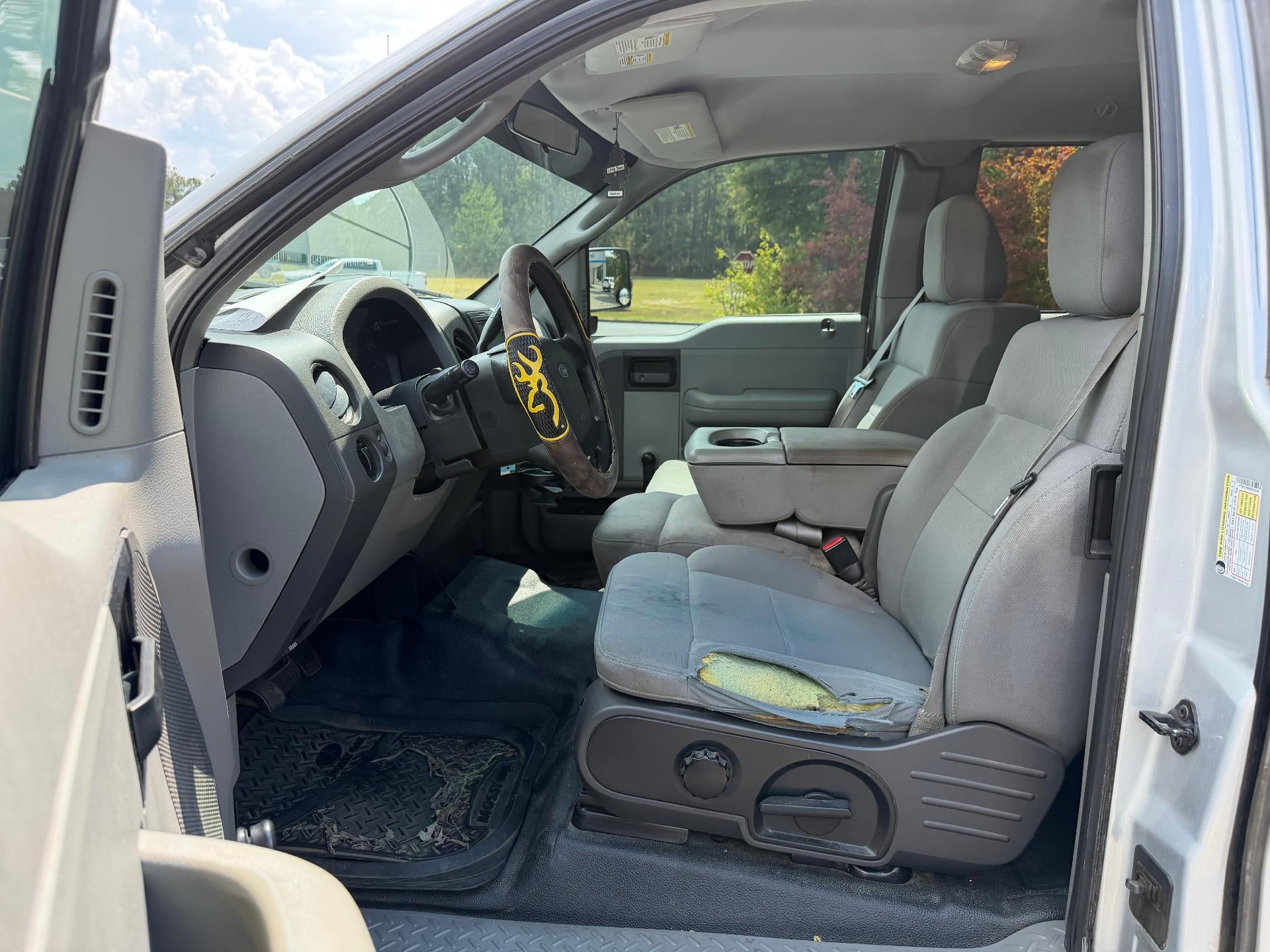 2005 Ford F-150 STX