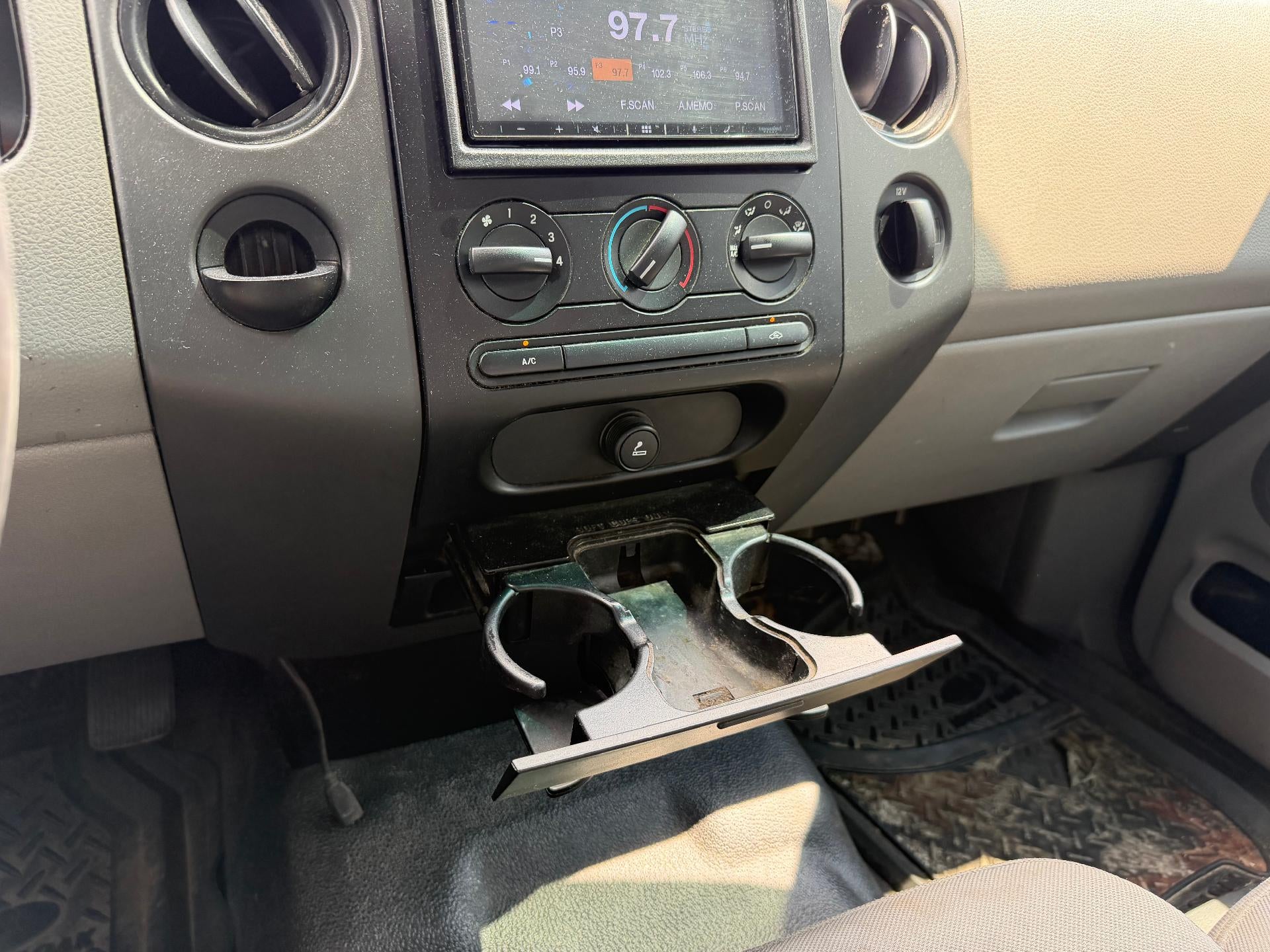 2005 Ford F-150 STX