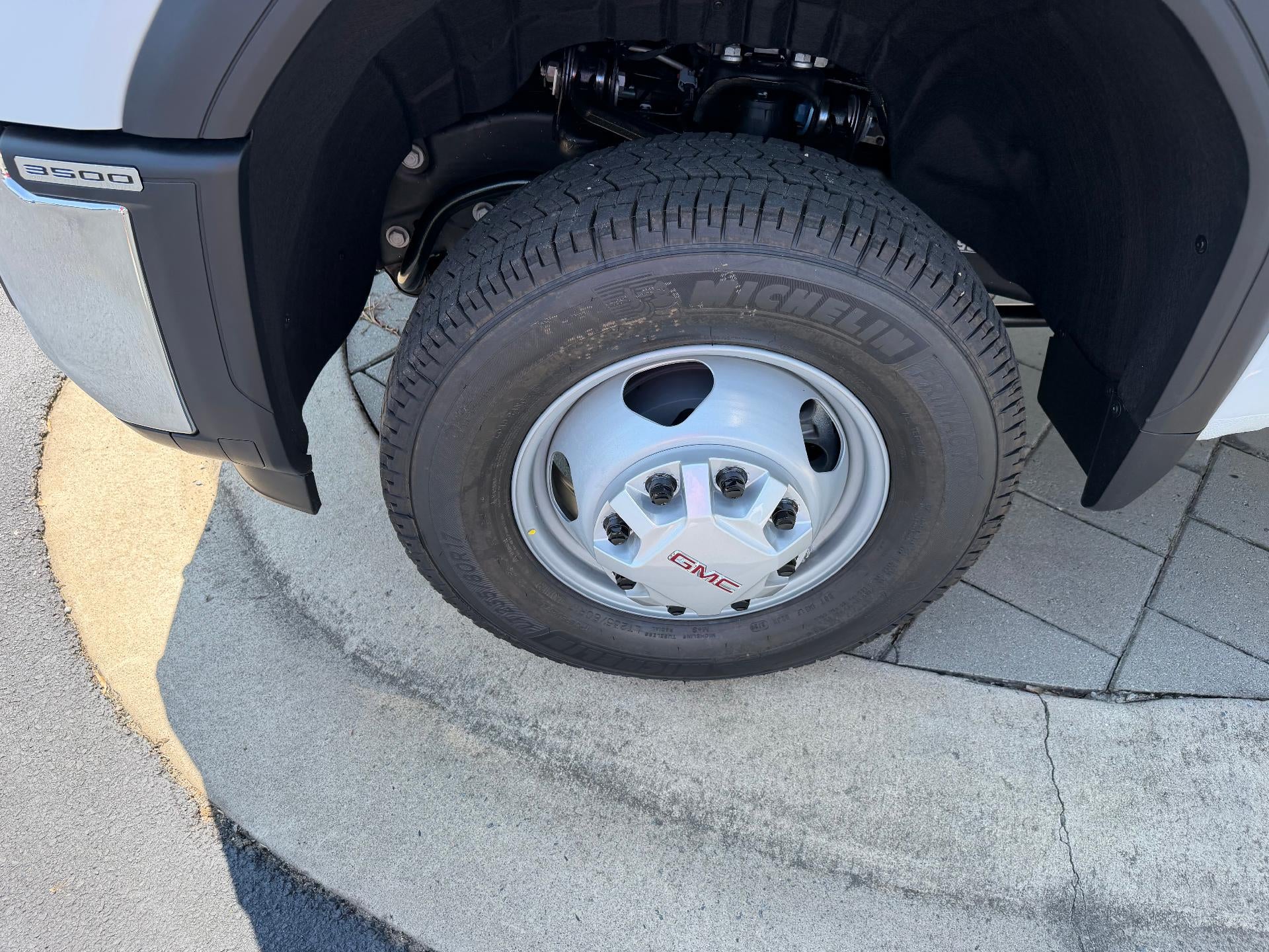 2026 GMC Sierra 3500 HD Chassis Cab Pro