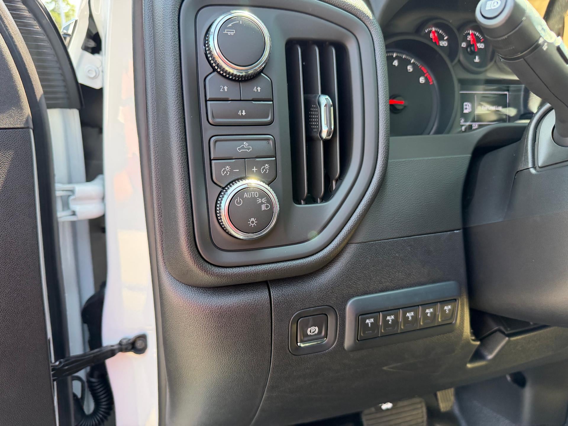2026 GMC Sierra 3500 HD Chassis Cab Pro