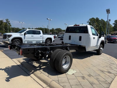 2026 GMC Sierra 3500 HD Chassis Cab Pro