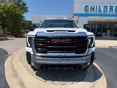 2026 GMC Sierra 3500 HD Chassis Cab Pro