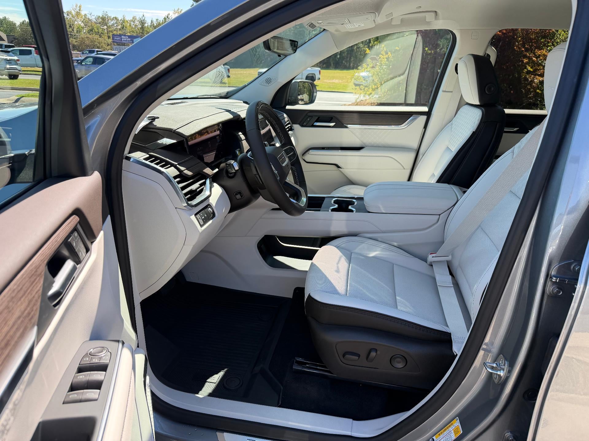 2027 GMC Acadia Denali