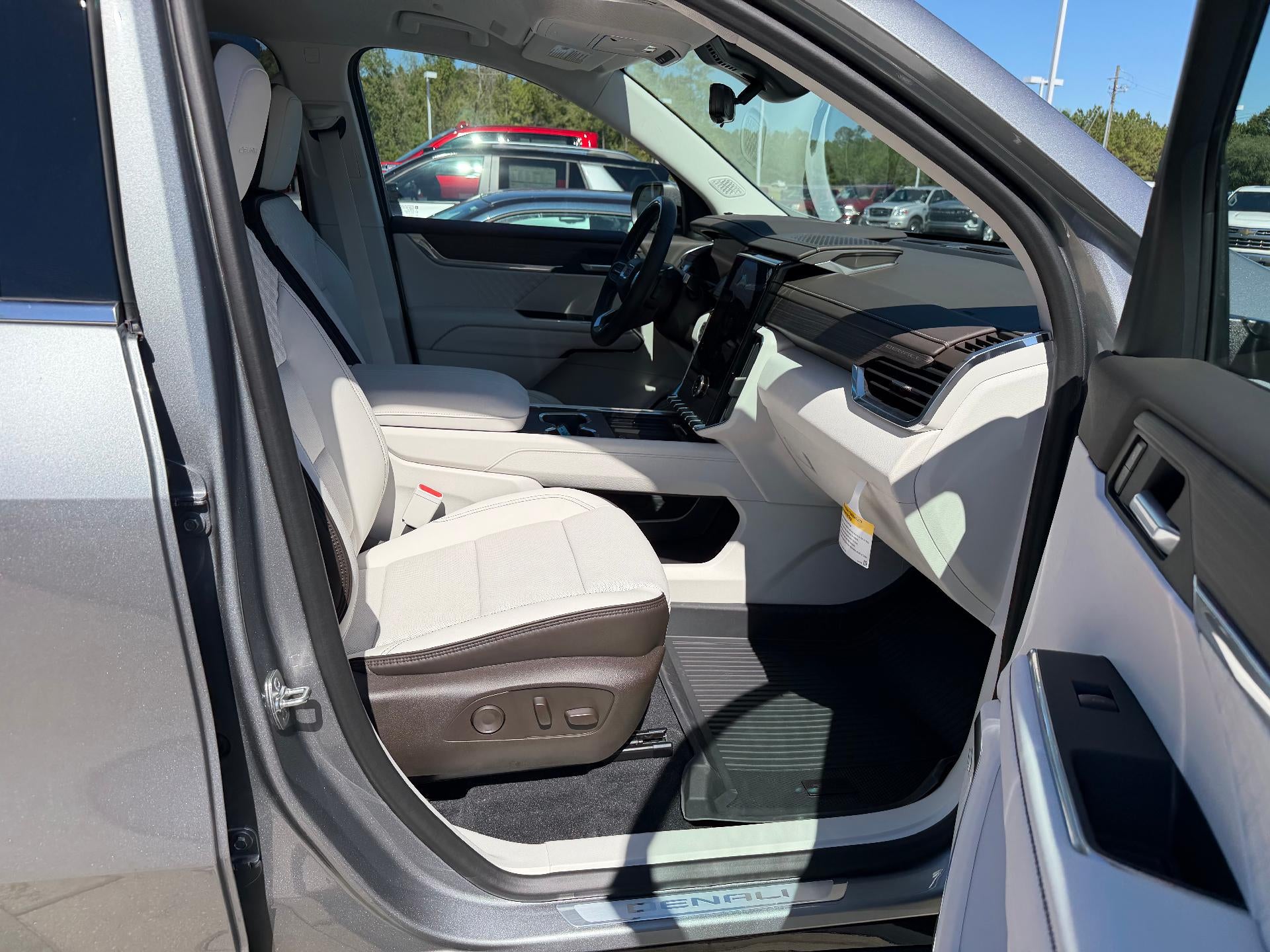 2027 GMC Acadia Denali