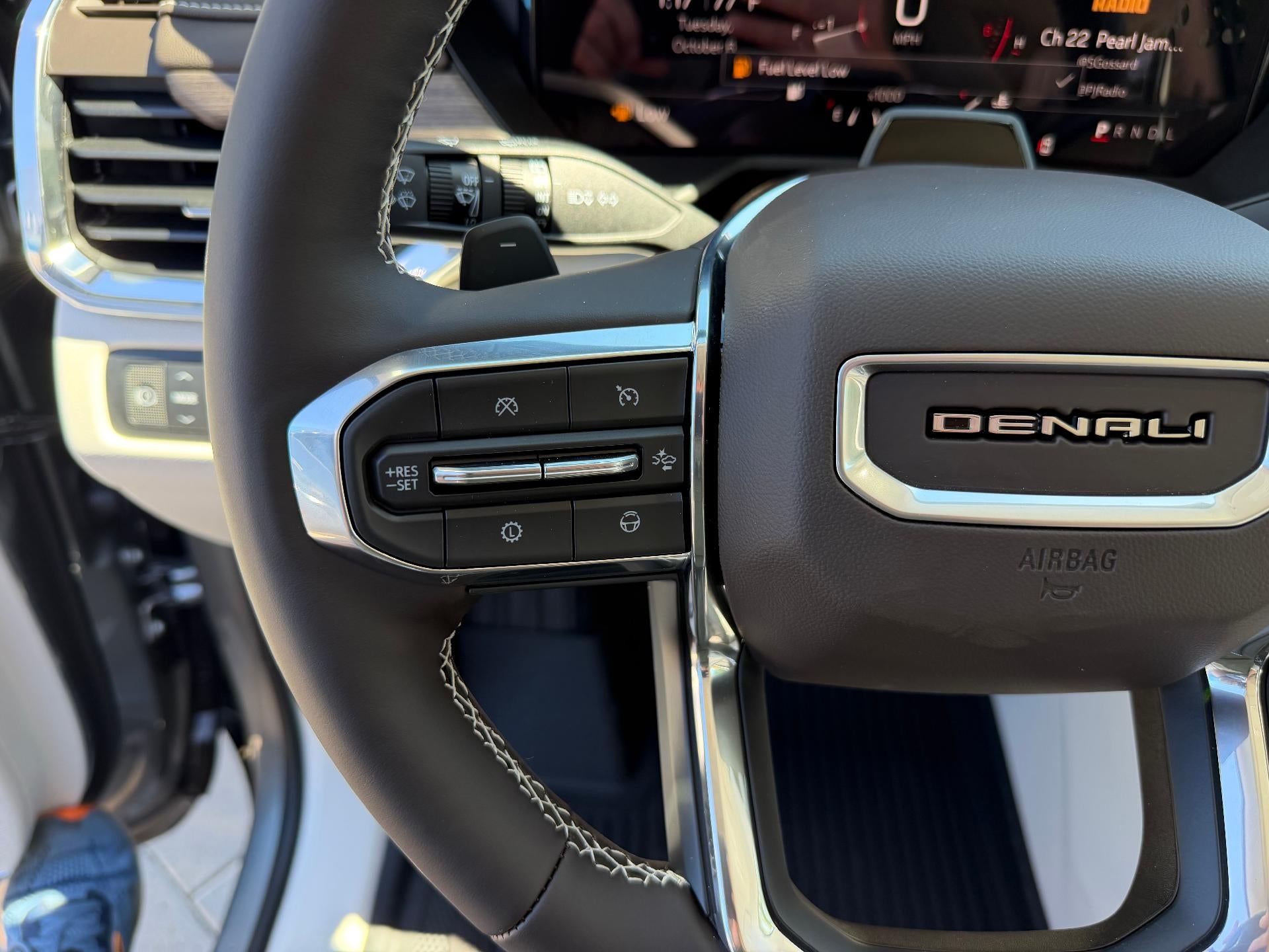 2027 GMC Acadia Denali