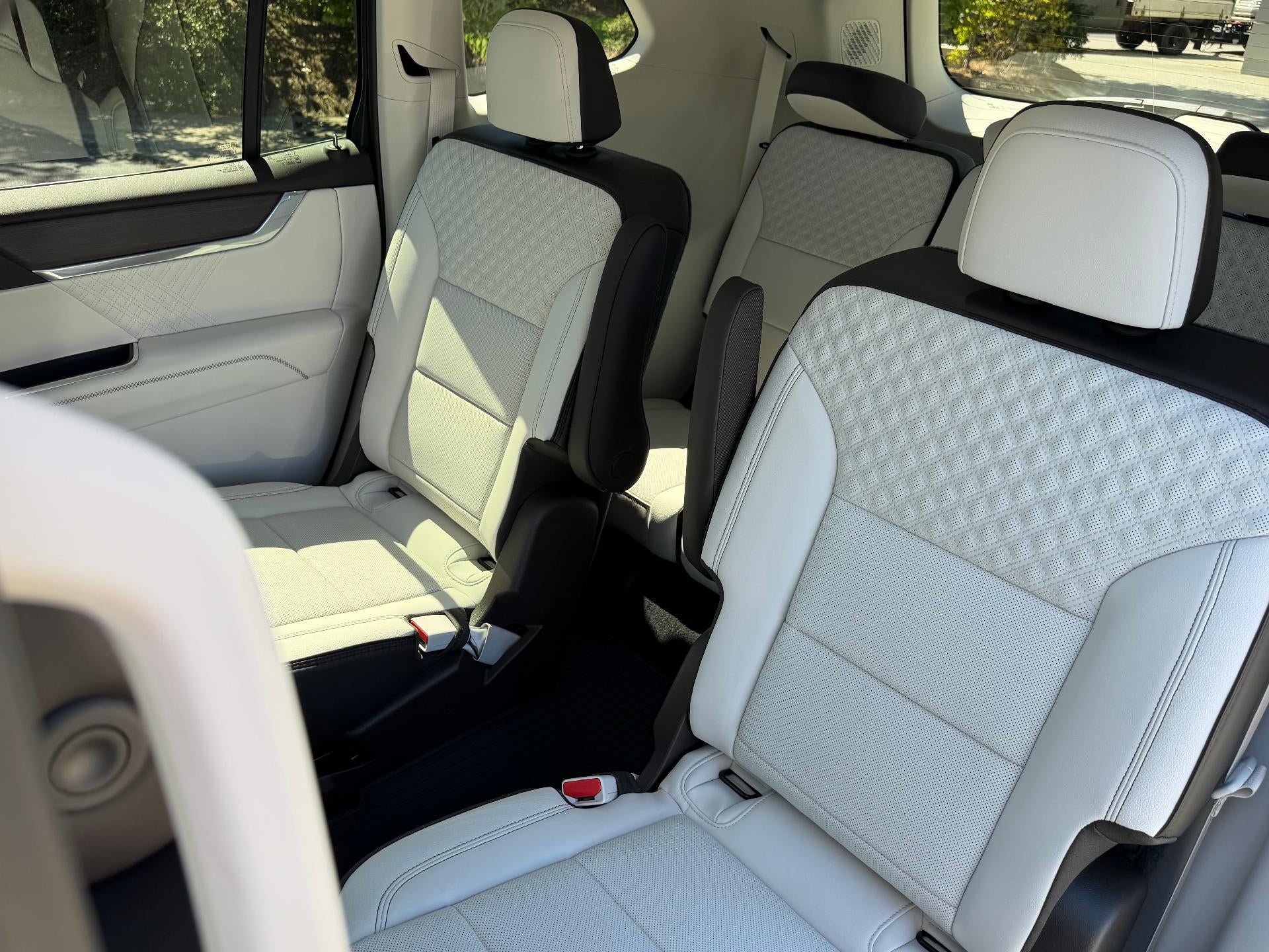 2027 GMC Acadia Denali