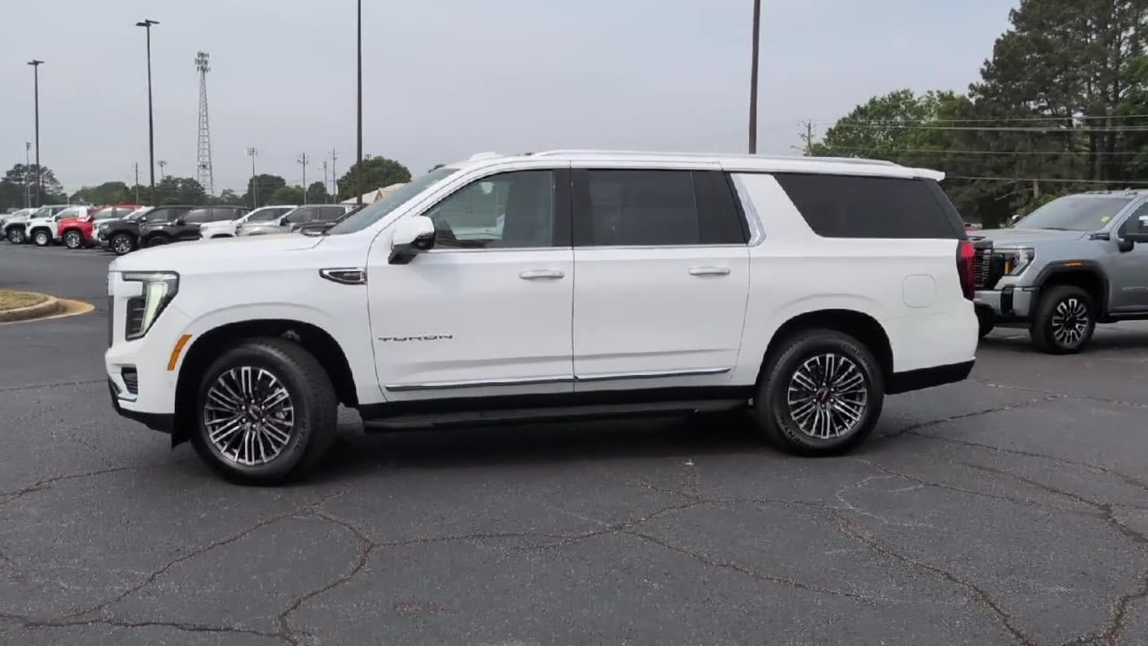 2026 GMC Yukon XL Elevation