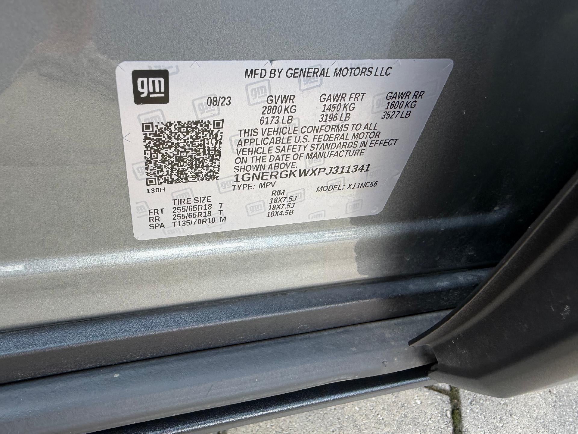 2023 Chevrolet Traverse LT Cloth