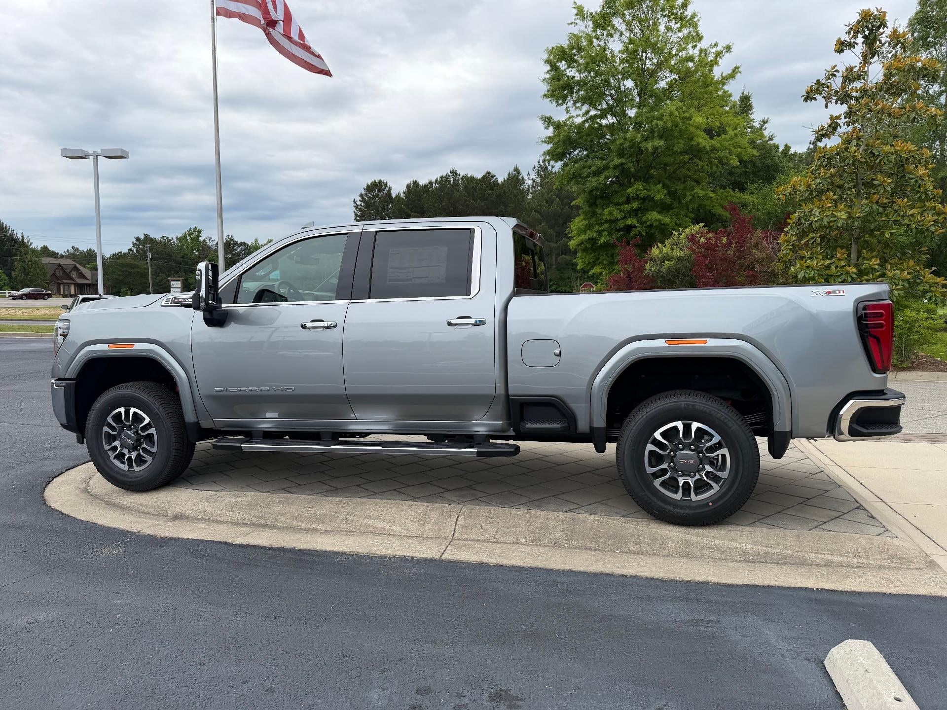 2026 GMC Sierra 2500 HD SLT