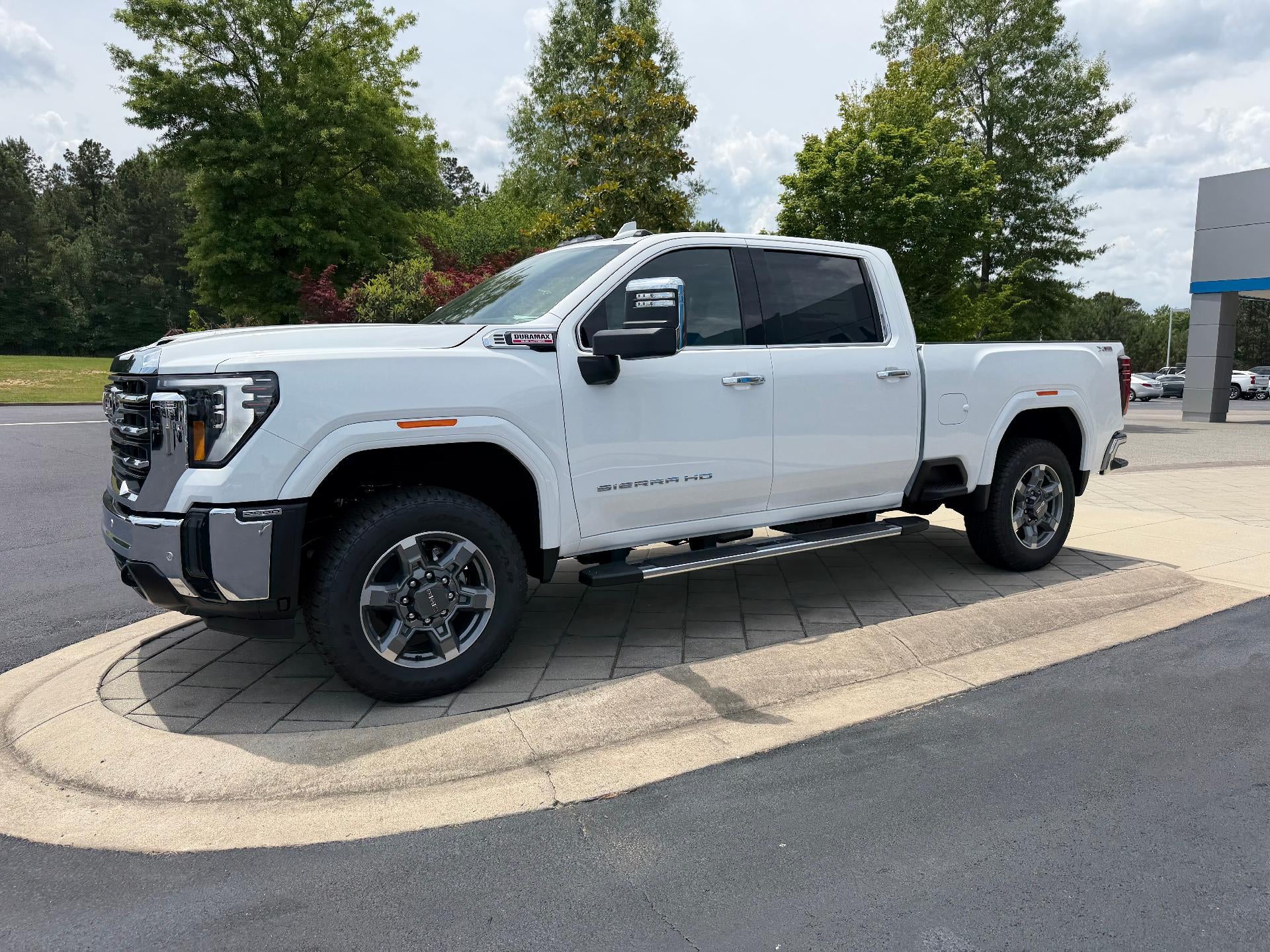 2026 GMC Sierra 2500 HD SLT