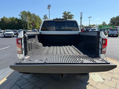 2024 Nissan TITAN Crew Cab PRO-4X 4x4