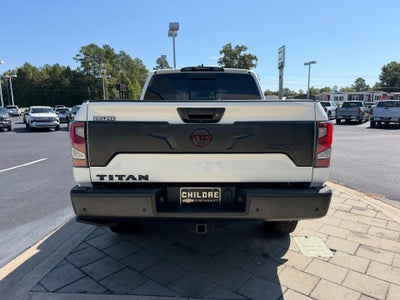 2024 Nissan TITAN Crew Cab PRO-4X 4x4