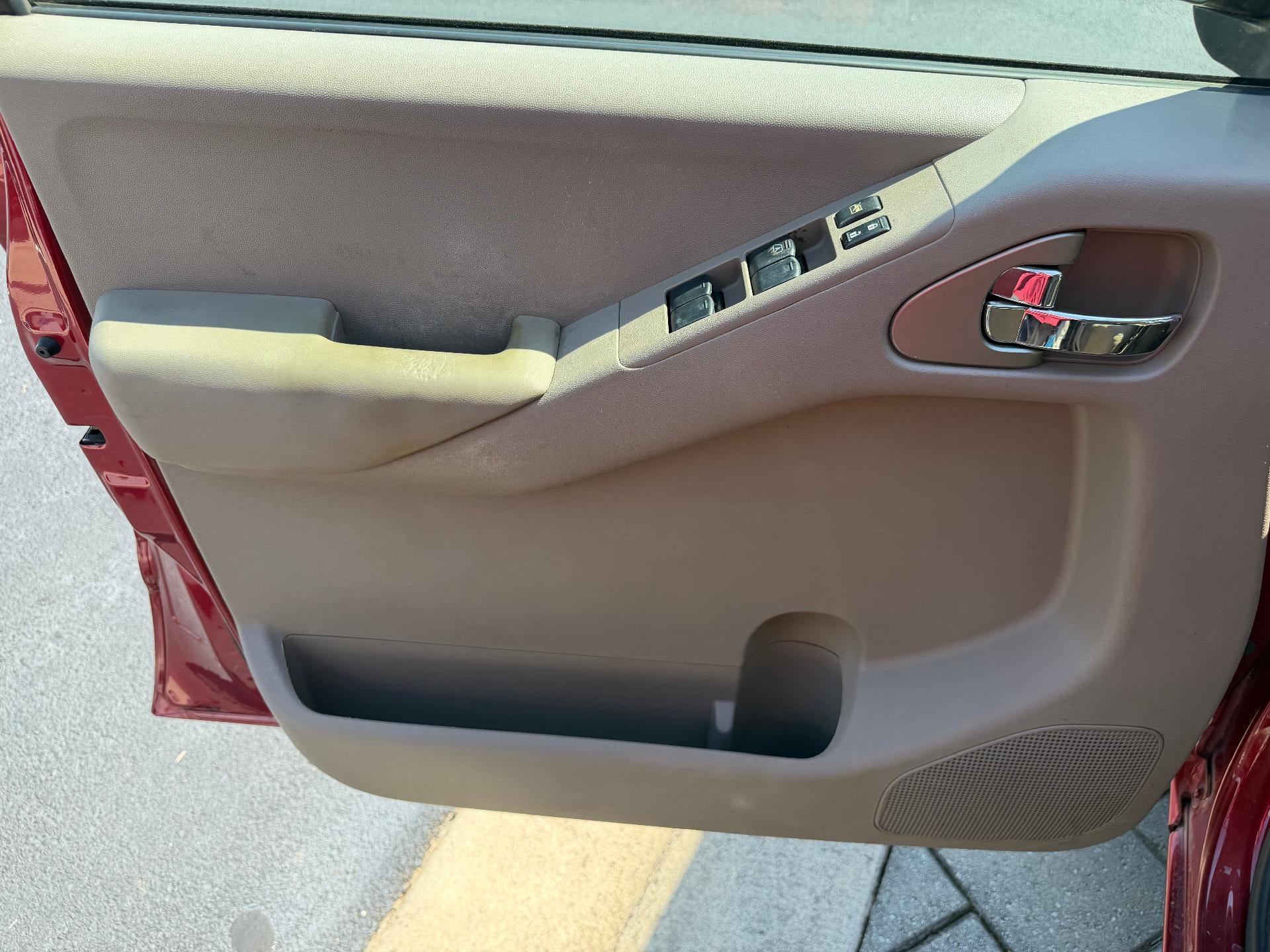2014 Nissan Frontier SV