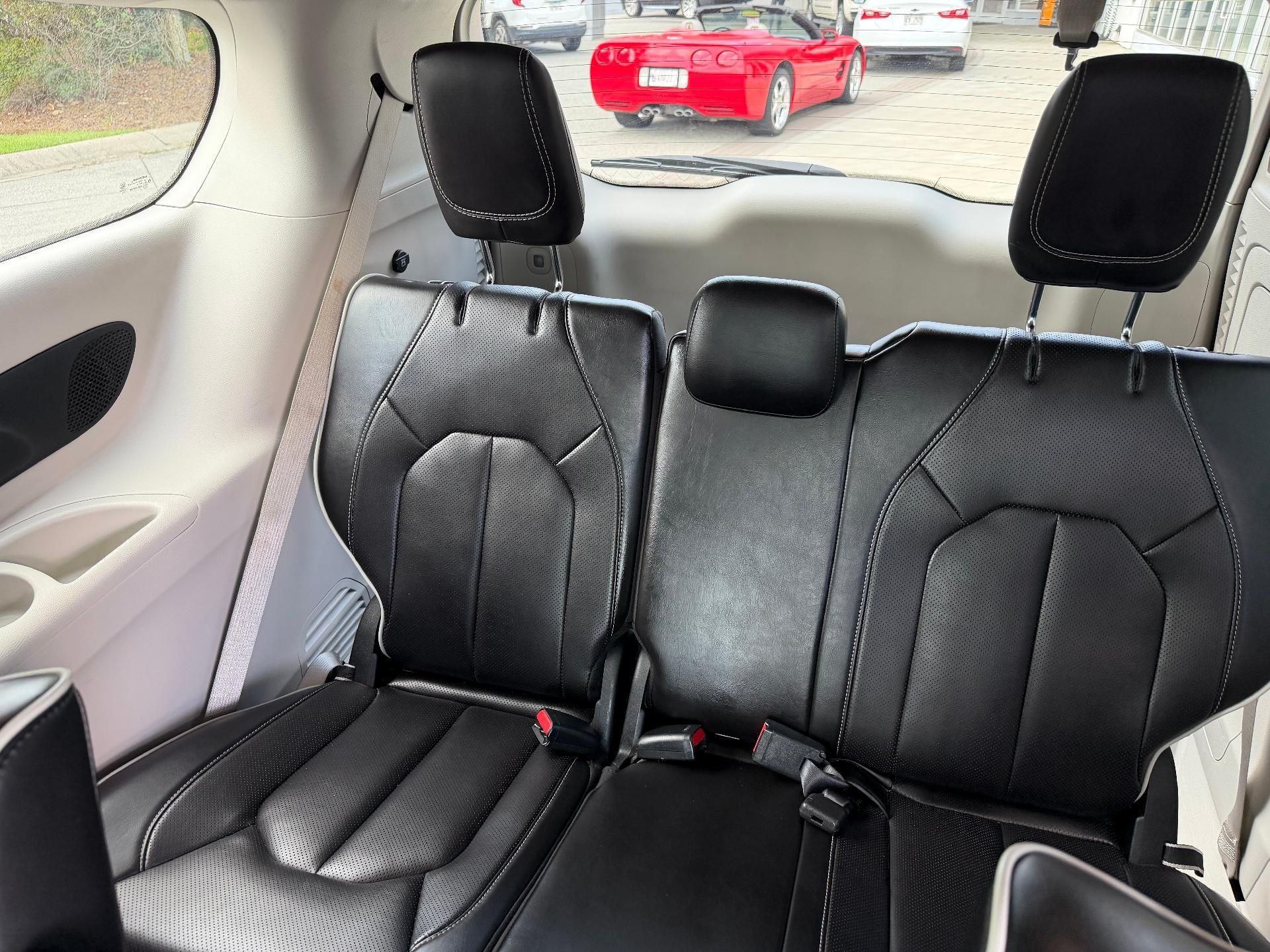 2023 Chrysler Pacifica Hybrid Limited