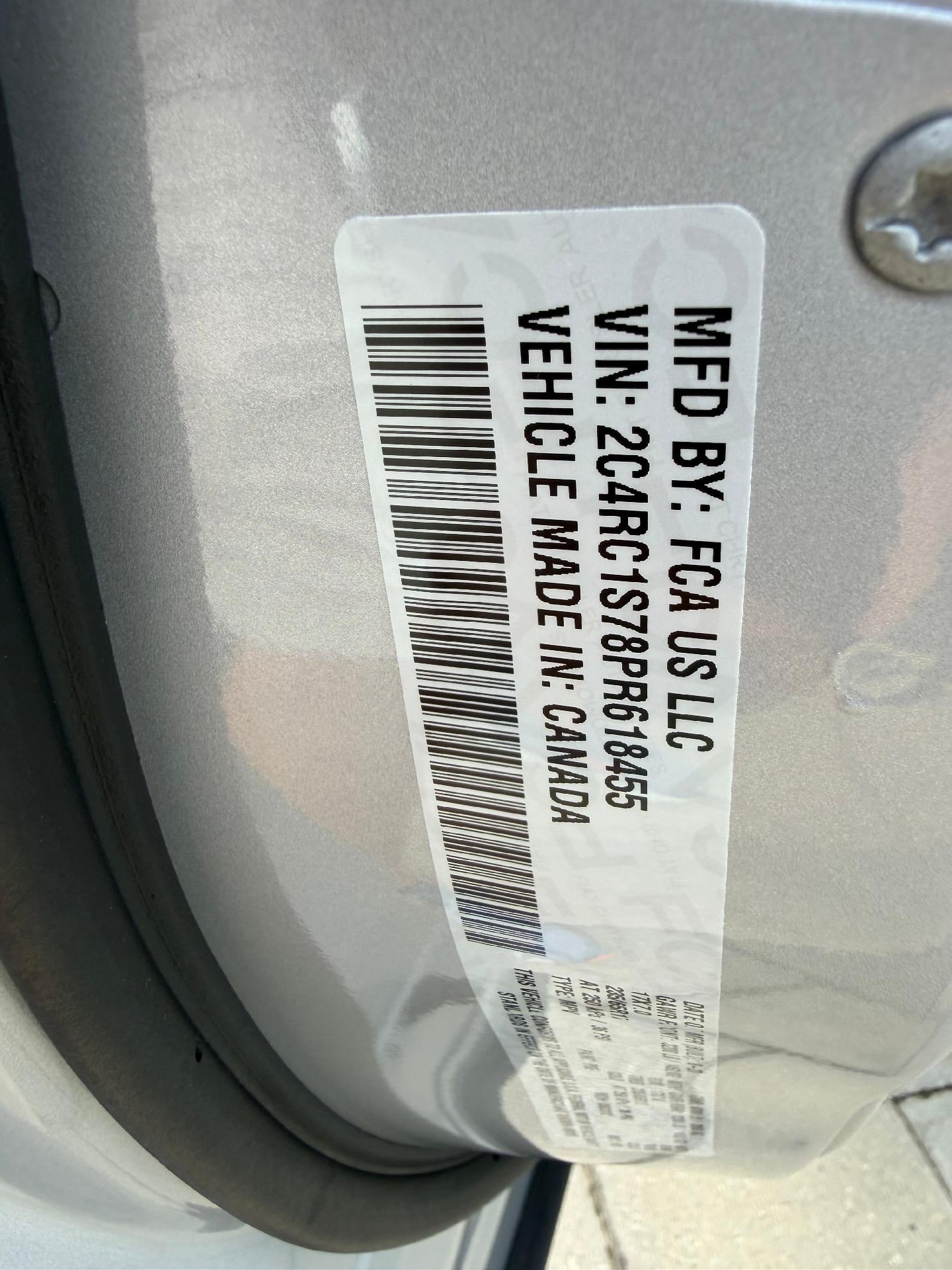 2023 Chrysler Pacifica Hybrid Limited