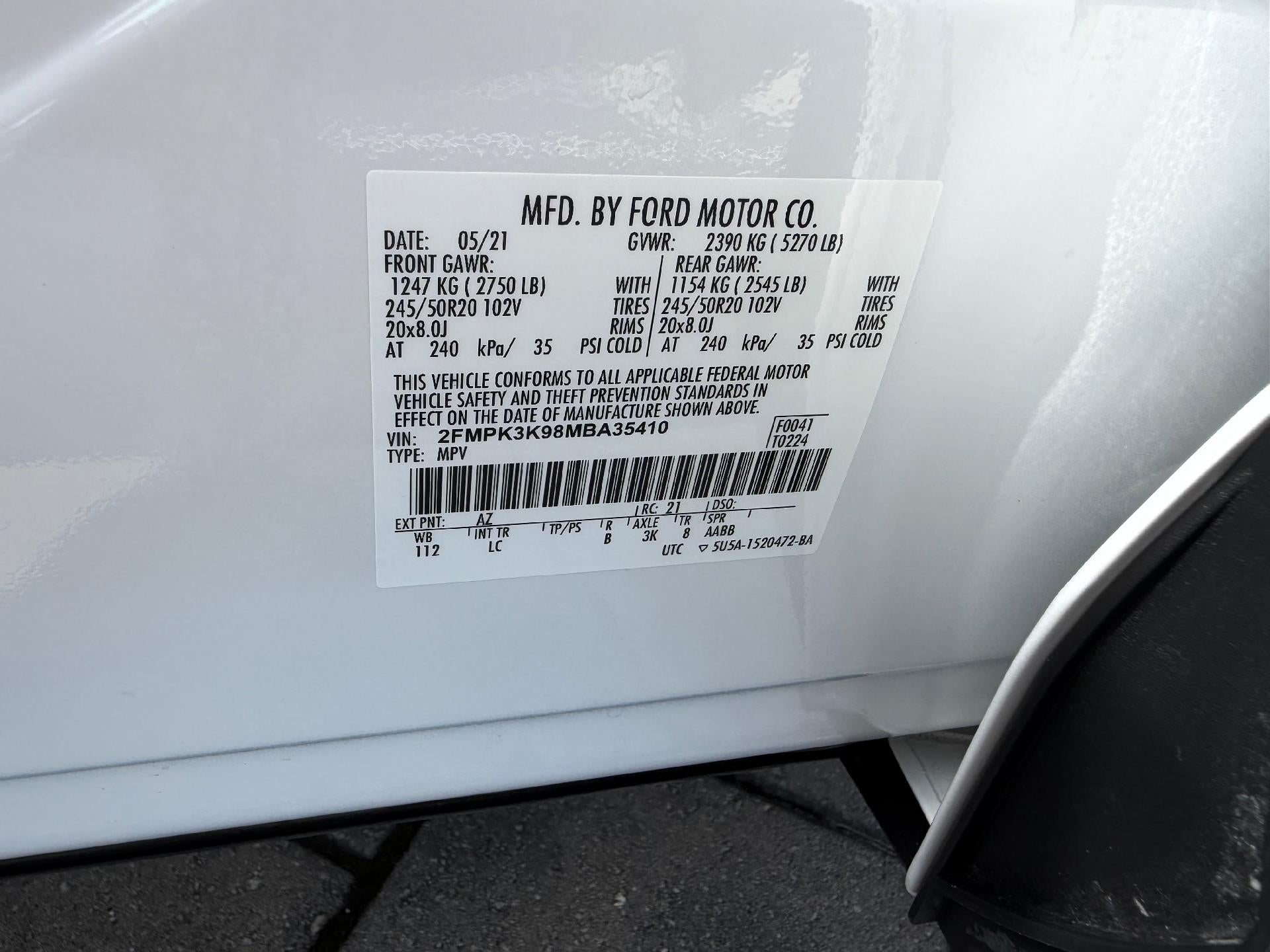 2021 Ford Edge Titanium