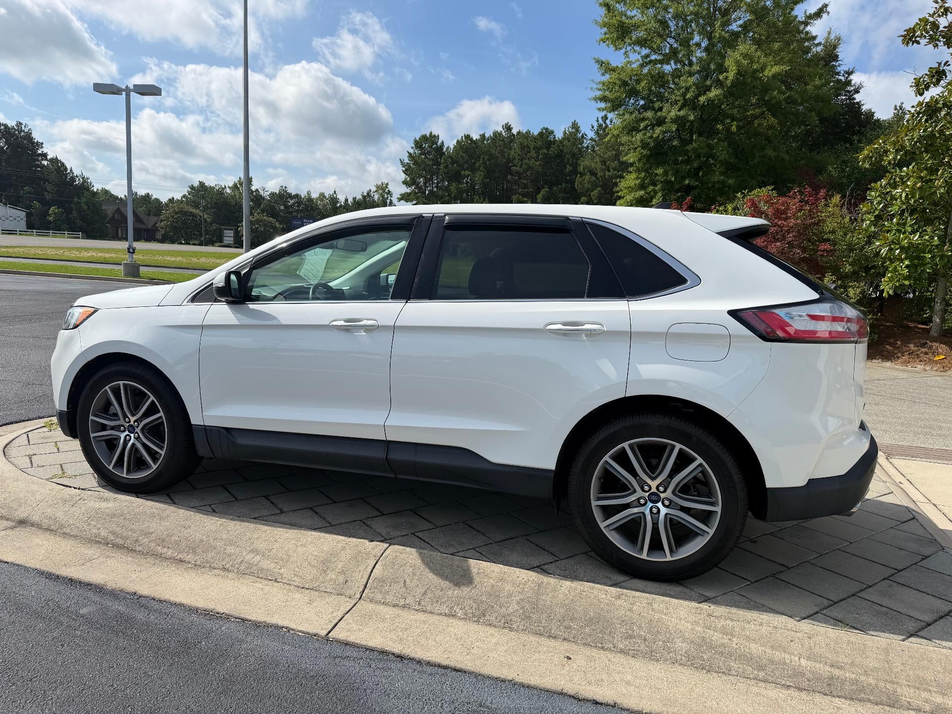 2021 Ford Edge Titanium