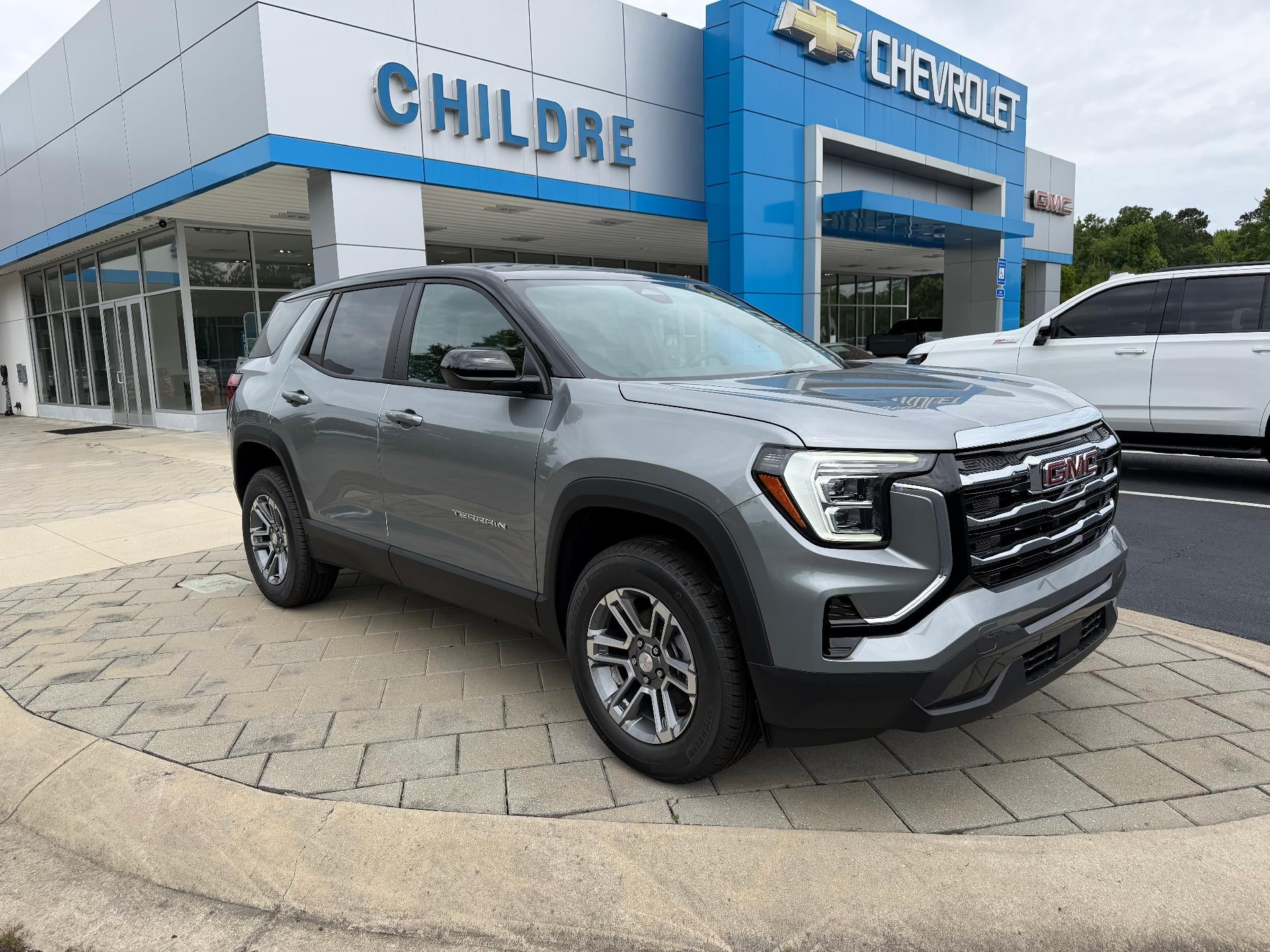 2026 GMC Terrain Elevation FWD's photo
