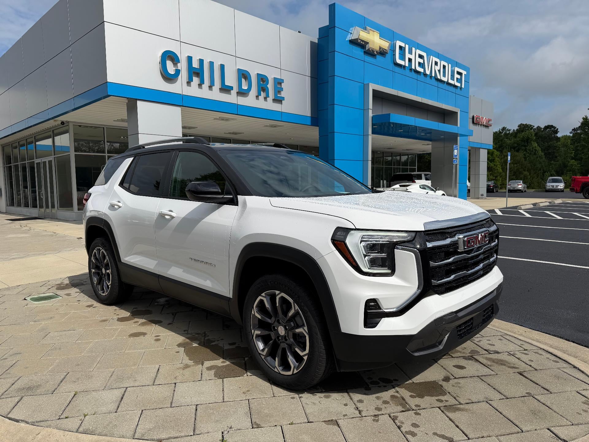 2026 GMC Terrain Elevation FWD's photo