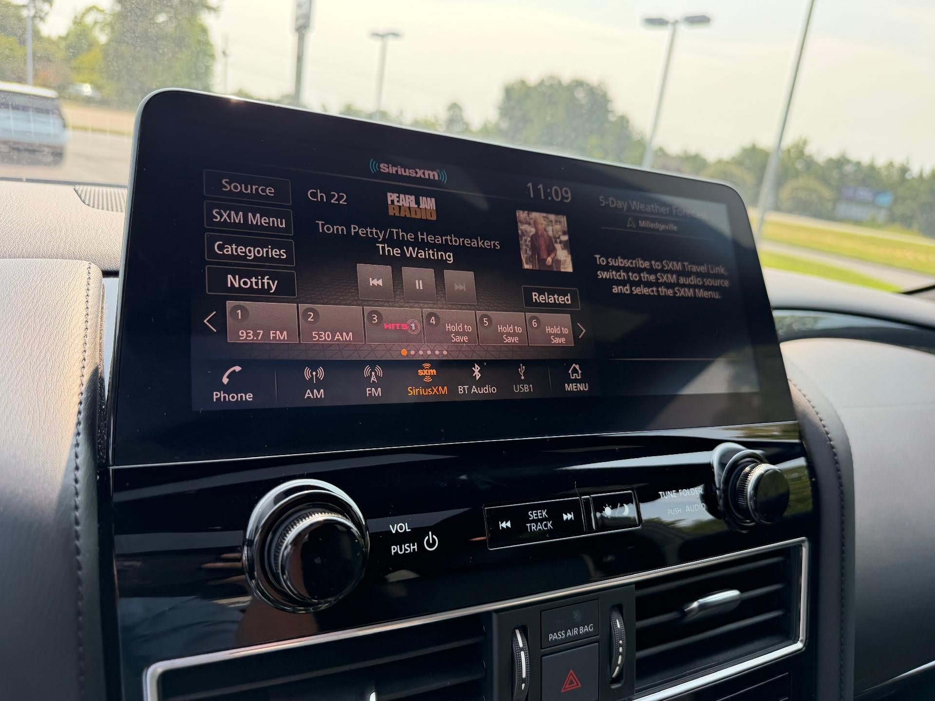 2022 Nissan Armada SL 4WD